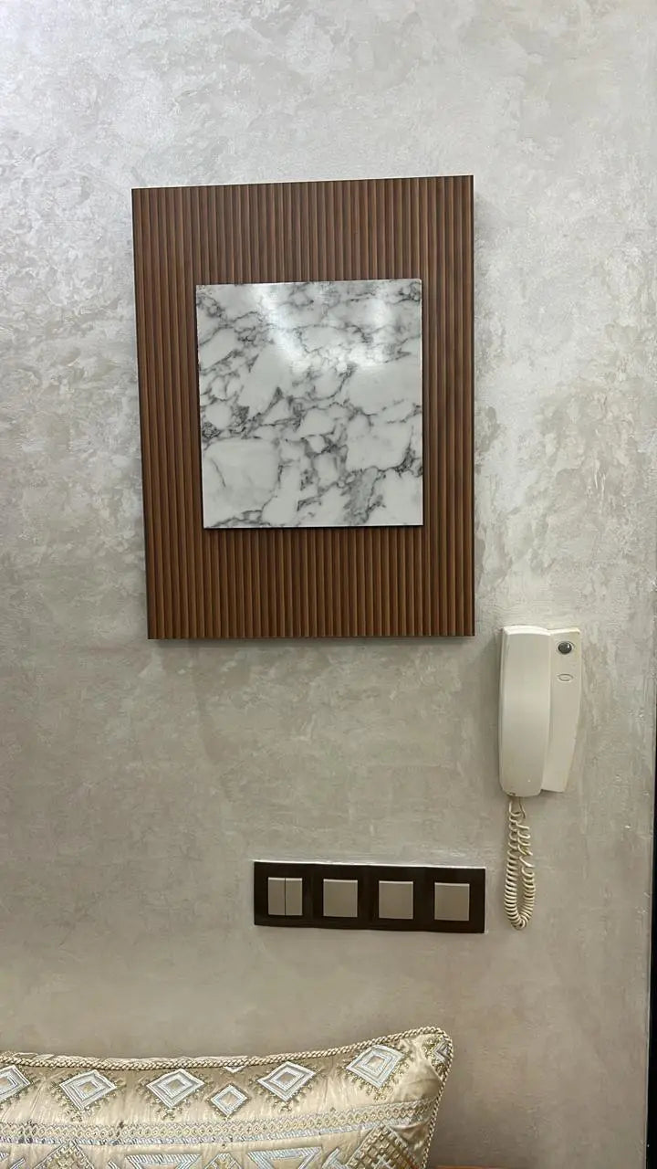 Cache tableau électrique en Bois - moderne